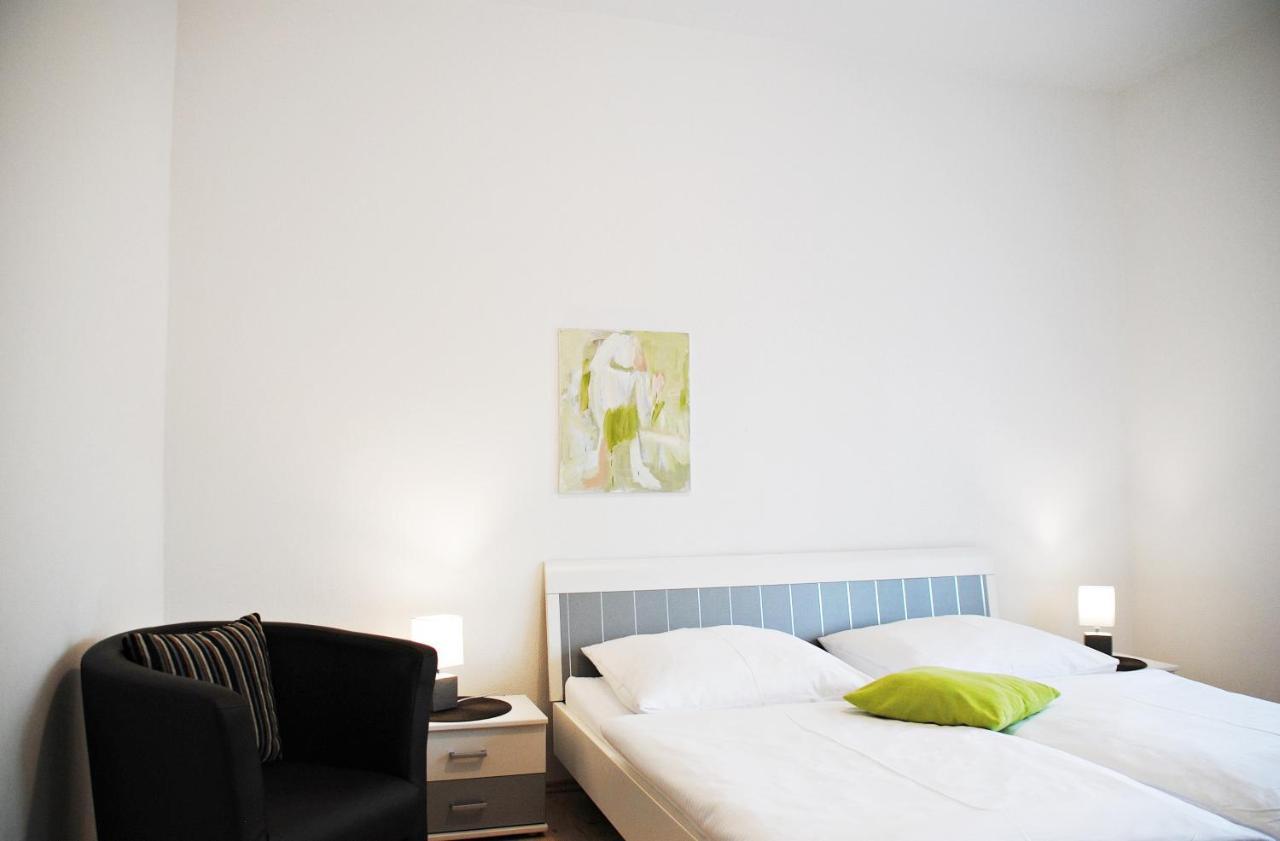 Appartementanlage-Ferienwohnungen Weisse Moewe Sassnitz Exterior photo